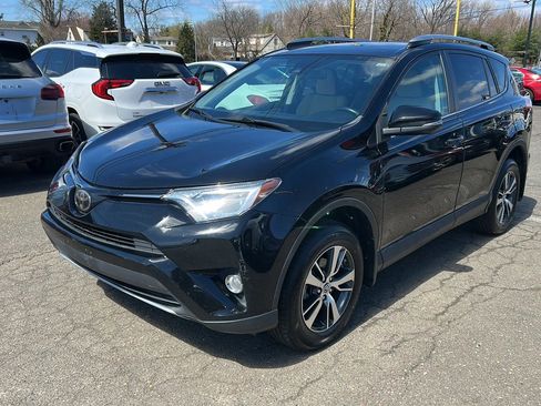 Used 2018 Toyota RAV4 XLE w/ Plus Extra Value Package image 1