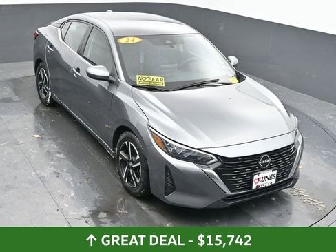 Used 2024 Nissan Sentra SV image 38
