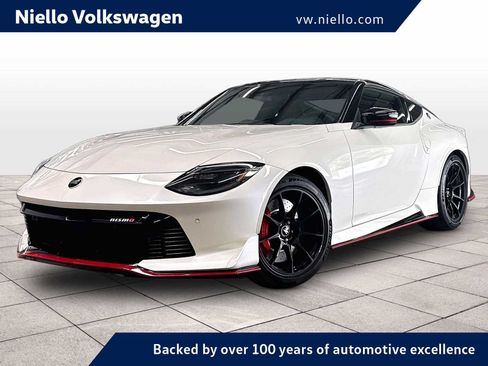 Used 2027 Nissan Z NISMO RWD image 1