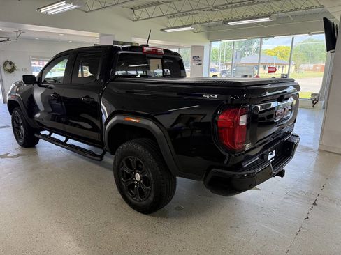 Used 2023 GMC Canyon Elevation w/ Convenience Package AWD/4WD image 9