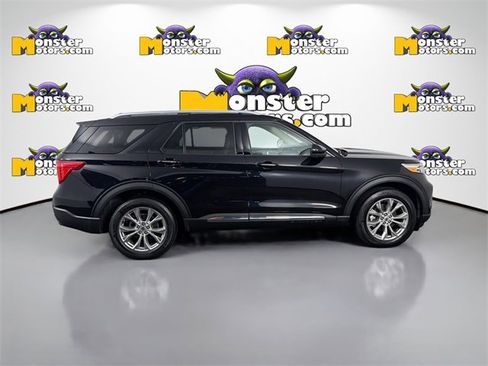 Used 2022 Ford Explorer Limited image 4
