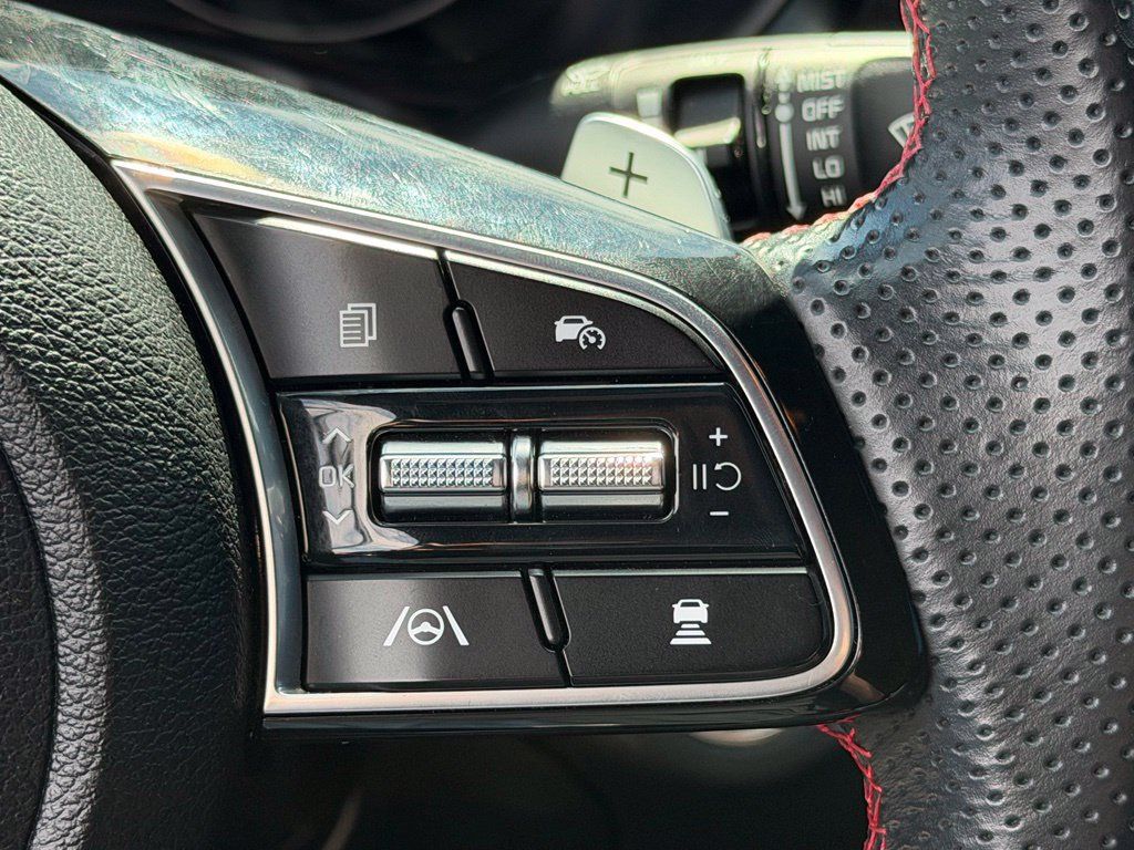 Used 2023 Kia Forte GT FWD image 14