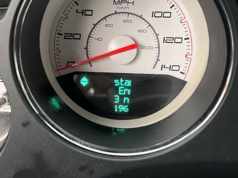 Used 2013 Dodge Challenger SXT Plus image 18