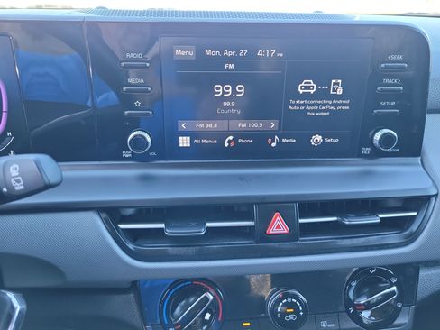 Used 2025 Kia Seltos LX AWD/4WD image 25