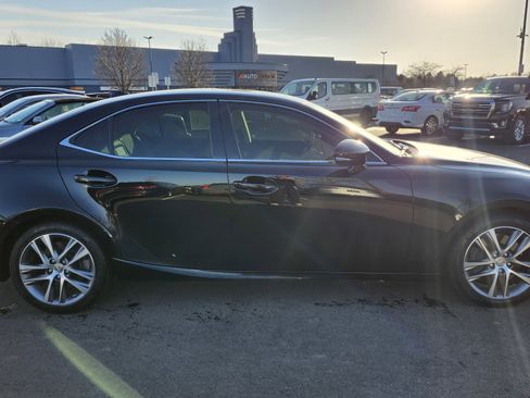 Used 2018 Lexus IS 300 w/ Accessory Package image 19