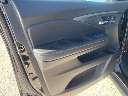 Used 2025 Honda Ridgeline RTL image 23