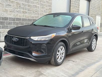 Used 2023 Ford Escape Active w/ Cold Weather Package