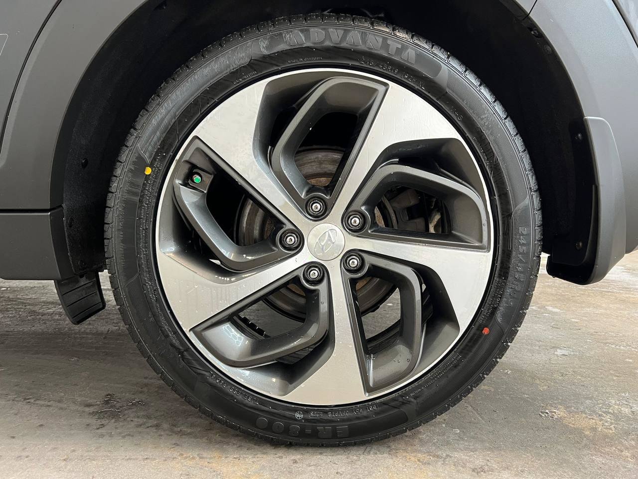 Used 2017 Hyundai Tucson Sport AWD/4WD image 28