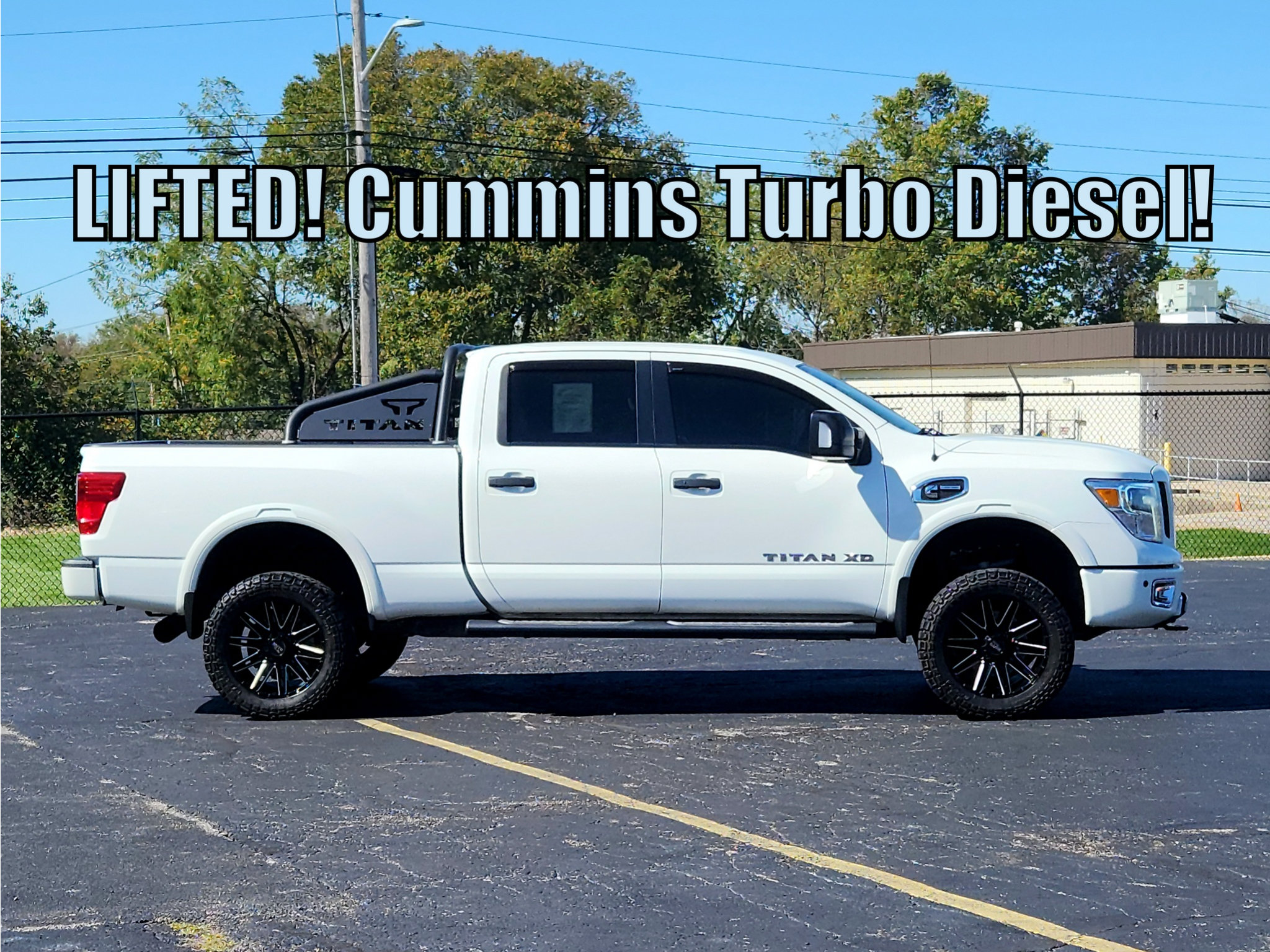 Used 2018 Nissan Titan PRO-4X w/ Pro-4x Convenience Package AWD/4WD image 8