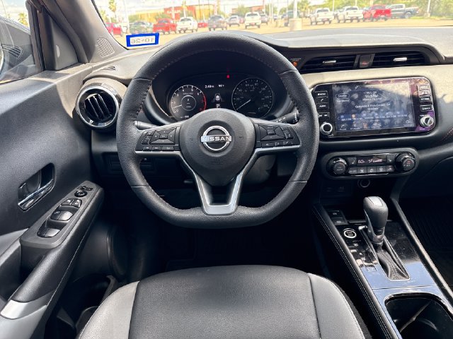 Certified 2023 Nissan Kicks SR w/ SR Premium Package FWD image 14