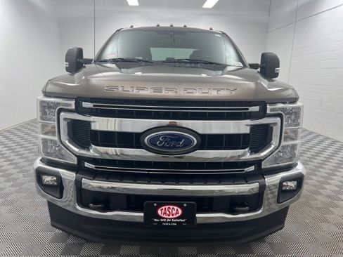 Used 2020 Ford F250 XLT w/ XLT Value Package image 3