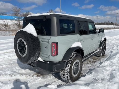 Used 2023 Ford Bronco Outer Banks w/ Sasquatch Package image 5