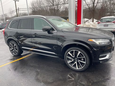 Used 2023 Volvo XC90 B6 Plus w/ Protection Package Premier image 6