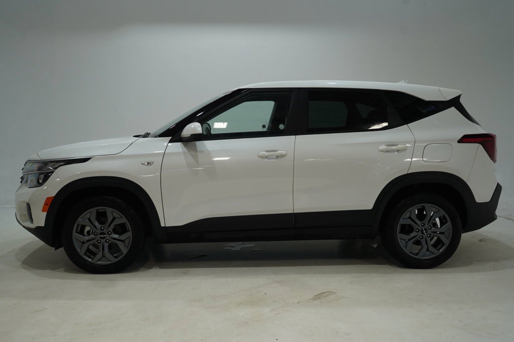 Used 2026 Kia Seltos LX FWD image 4