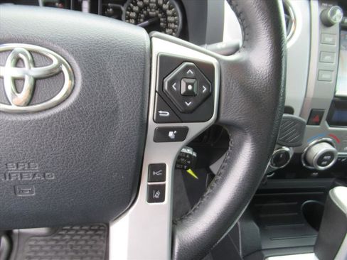 Used 2019 Toyota Tundra Limited image 26