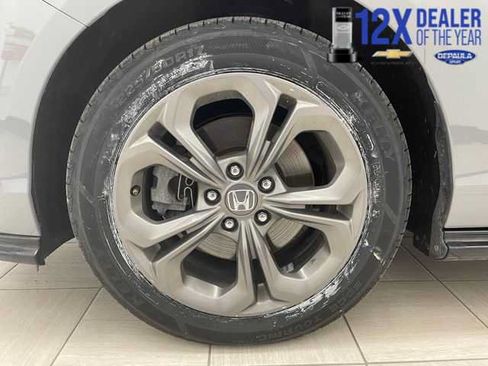 Used 2024 Honda Accord EX-L image 6