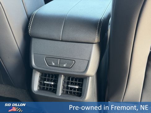 Used 2025 GMC Terrain Elevation w/ Elevation Premium Package AWD/4WD image 21