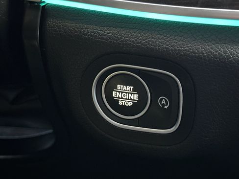 Used 2022 Mercedes-Benz GLS 450 4MATIC image 16