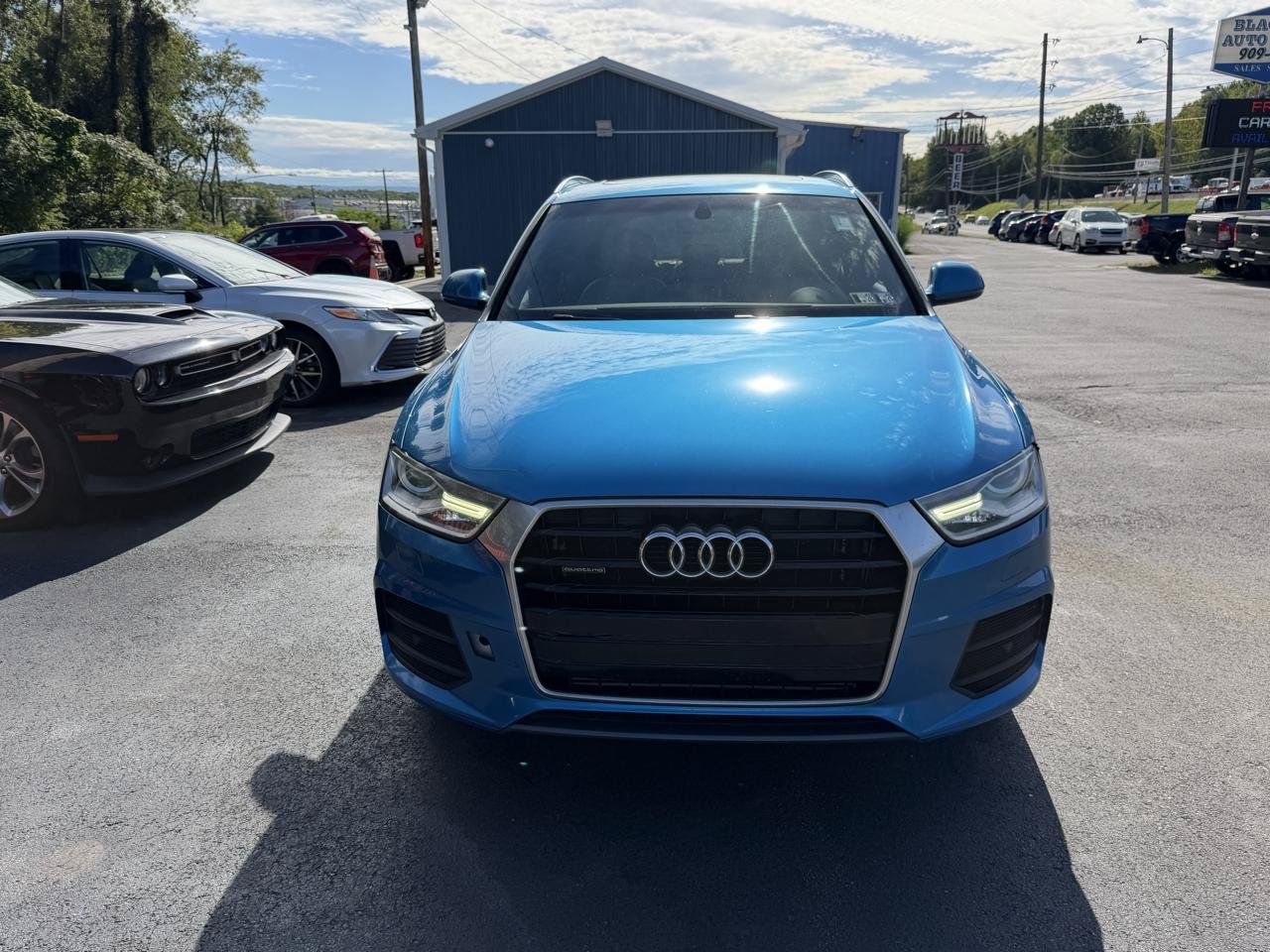 Used 2016 Audi Q3 2.0T Premium Plus w/ Technology Package AWD/4WD image 2