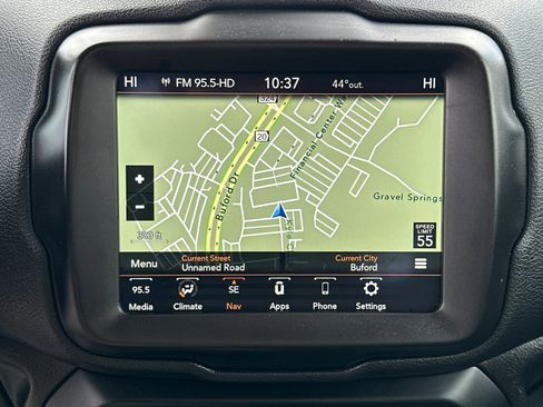 Used 2023 Jeep Renegade Latitude image 29