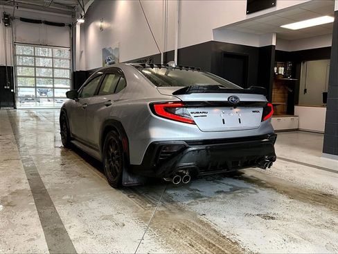 Used 2022 Subaru WRX Limited image 6
