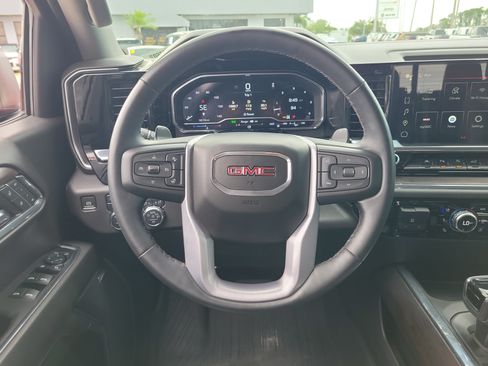 Used 2024 GMC Sierra 1500 SLT w/ SLT Premium Plus Package AWD/4WD image 14