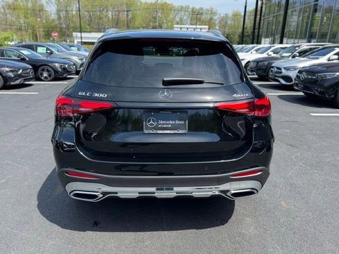 Used 2026 Mercedes-Benz GLC 300 4MATIC image 4
