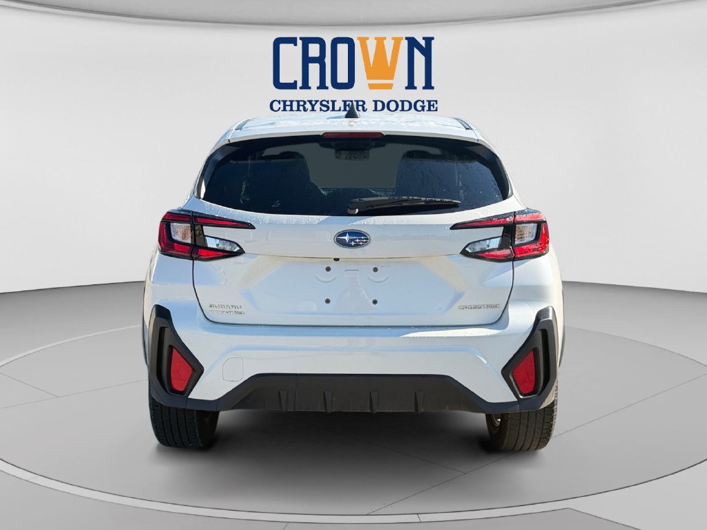 Used 2025 Subaru Crosstrek 2.0i AWD/4WD image 4