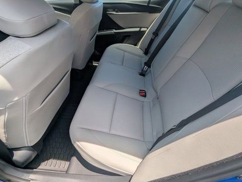 Used 2026 Toyota Camry XLE FWD image 17