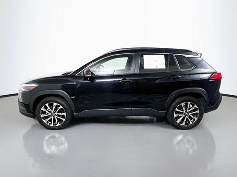 Used 2024 Toyota Corolla Cross XLE FWD image 9