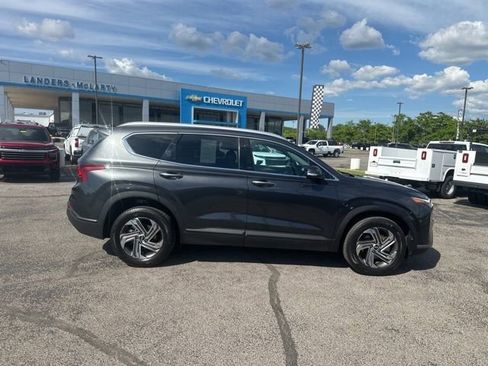 Used 2023 Hyundai Santa Fe SEL FWD image 2