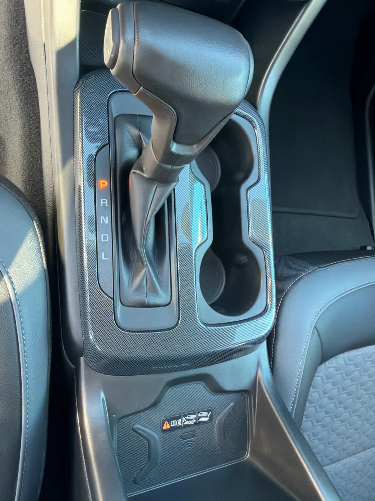 Used 2019 Chevrolet Colorado Z71 AWD/4WD image 18