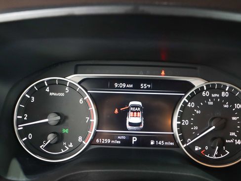 Used 2023 Nissan Rogue SV image 15