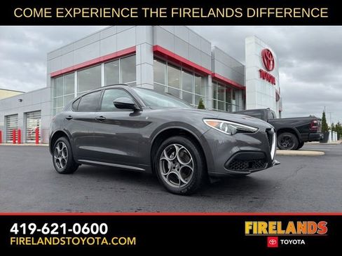 Used 2022 Alfa Romeo Stelvio Ti w/ Active Assist Plus Package AWD/4WD image 1