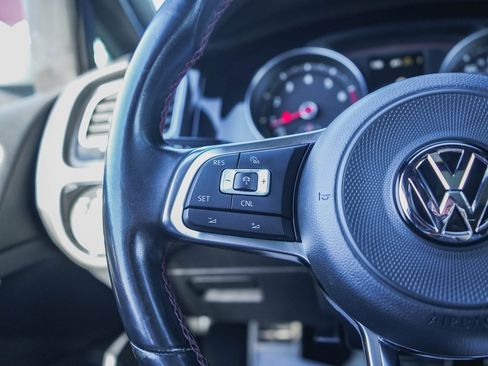 Used 2018 Volkswagen GTI Autobahn image 21