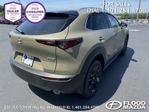 New 2025 MAZDA CX-30 Carbon image 15