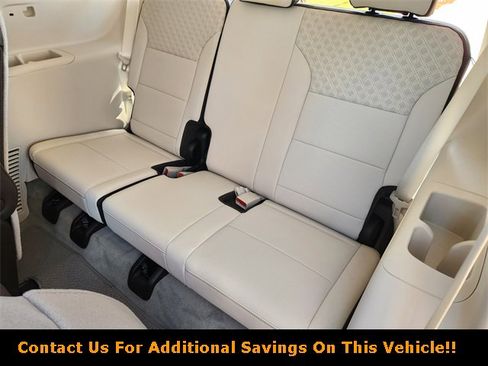 New 2026 GMC Acadia Denali w/ Super Cruise Package image 21