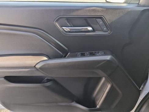 Used 2024 Chevrolet Colorado LT w/ LT Convenience Package image 28