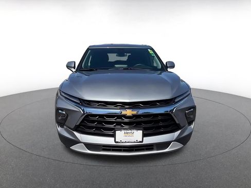Used 2025 Chevrolet Blazer LT FWD image 4