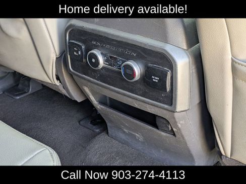 Used 2021 Ford Expedition XLT image 40
