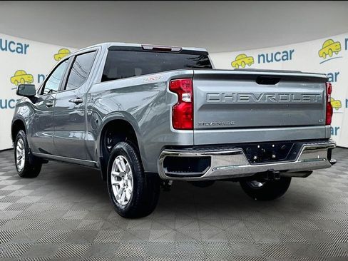 Used 2023 Chevrolet Silverado 1500 LT AWD/4WD image 4