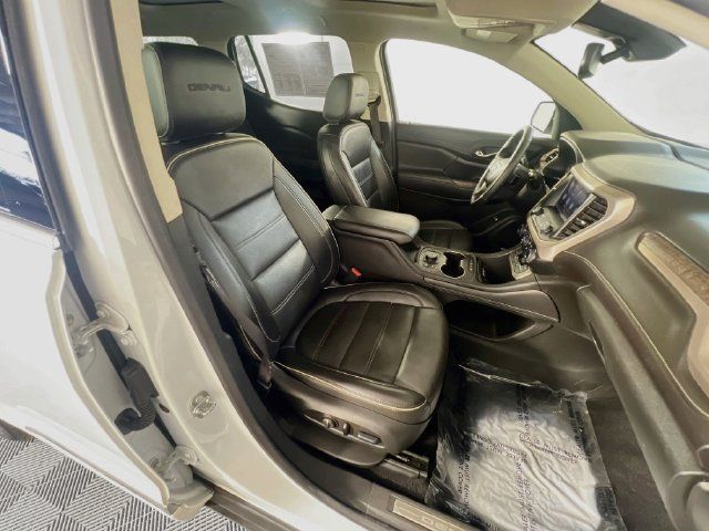 Used 2023 GMC Acadia Denali AWD/4WD image 30