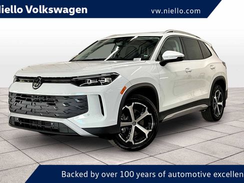 New 2026 Volkswagen Tiguan SE image 1