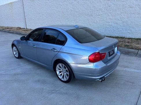 Used 2011 BMW 328i xDrive Sedan image 18