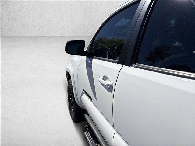 Certified 2022 Toyota Tacoma SR5 w/ Technology Package RWD image 30