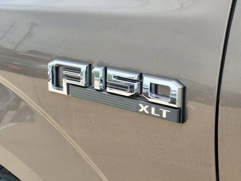 Used 2015 Ford F150 XLT w/ Equipment Group 301A Mid RWD image 9