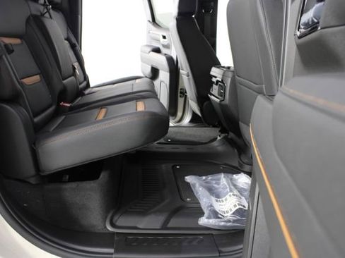 New 2026 GMC Sierra 1500 AT4 image 24