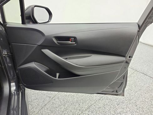 Used 2023 Toyota Corolla LE w/ Carpet Mat Package (TMS) FWD image 19