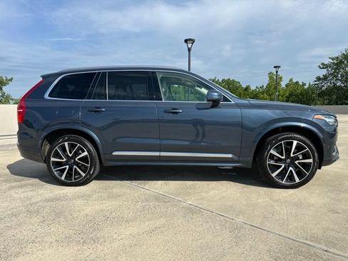 Certified 2025 Volvo XC90 B5 Plus w/ Protection Package Premier AWD/4WD image 8