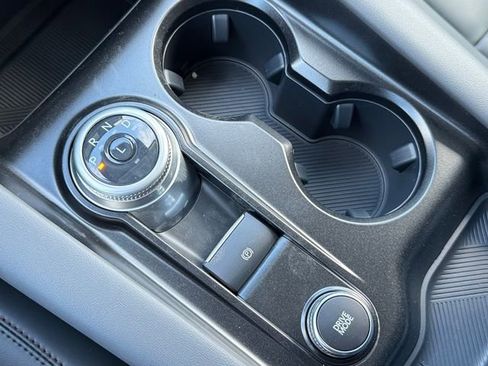 New 2026 Ford Explorer Active w/ Active Comfort Package image 21